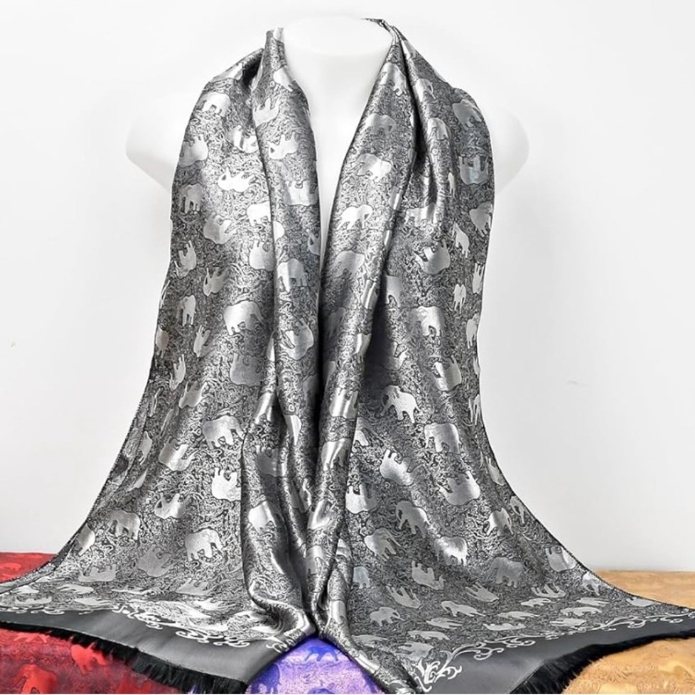 Elegant Elephant Patterned silk Scarf - Picture 6 of 6